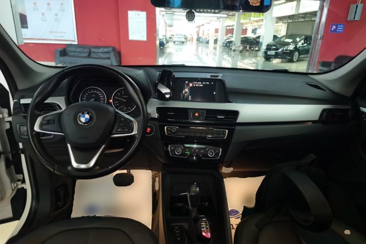 Used BMW X1 2016 sDrive18Li Premium Edition
