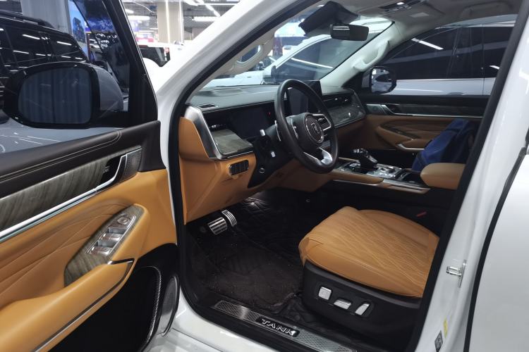 Used Tank 500 New Energy 2023 Hi4-T
