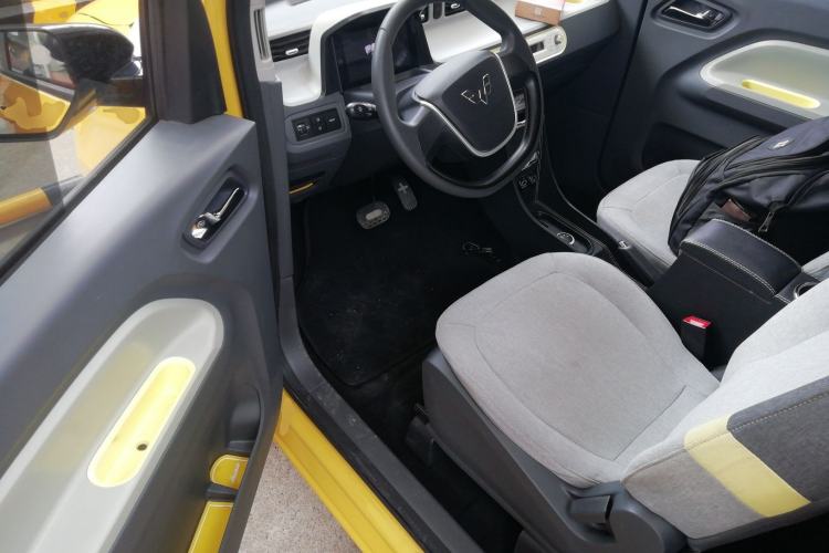 Used Wuling Hongguang MINIEV 2021 Macaron Premium Model – Lithium Iron Phosphate
