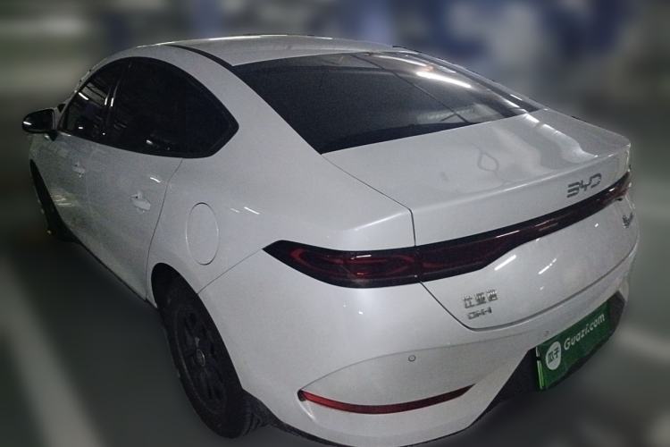 Used BYD Qin PLUS 2025 DM-i Smart Drive 55KM Leading Model
