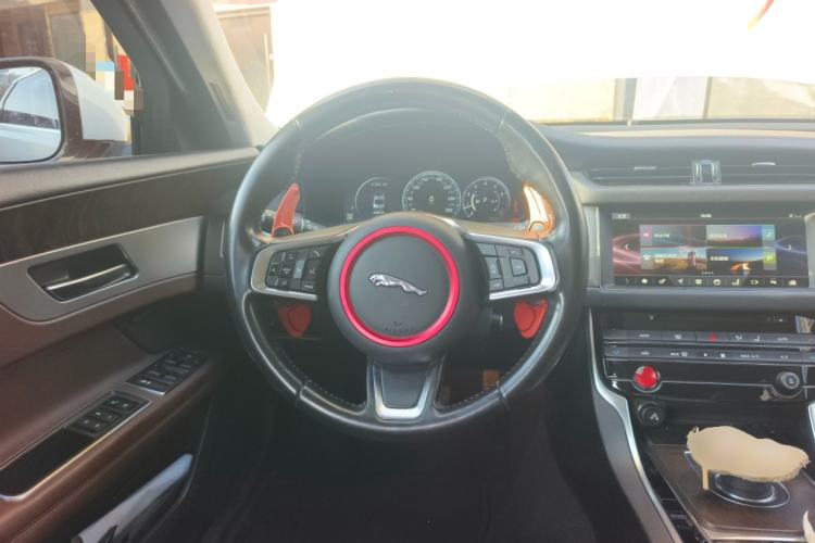 Used Jaguar XFL 2018 XFL 2.0T 250 PS Luxury Edition
