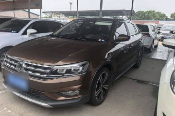 Used Volkswagen Cross Lavida 2016 1.6L Automatic Luxury Edition