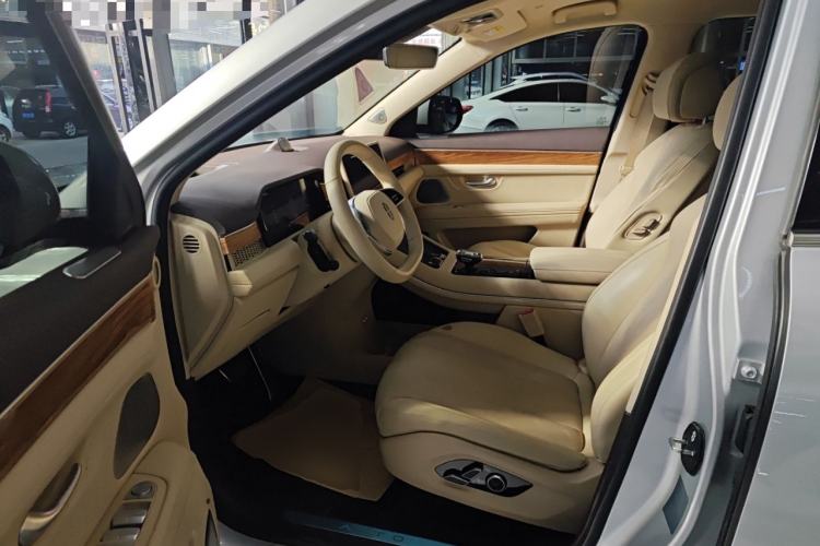 Used Hima AITO M7 2024 1.5T Rear-Drive Plus Version 5 Seats