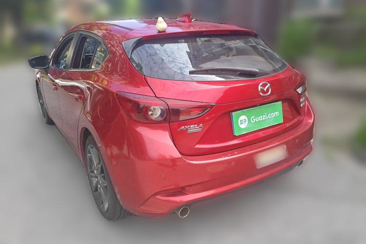 Used Mazda Mazda 3 Axela 2017 Hatchback 2.0L Automatic Luxury Model Emission Standard China V
