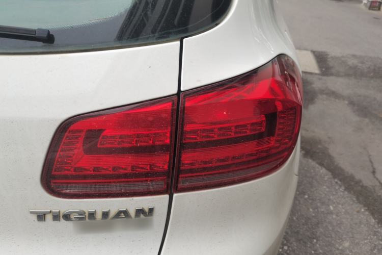 Used Volkswagen Tiguan L 2016 300TSI Automatic Two-Wheel Drive Comfort Edition
