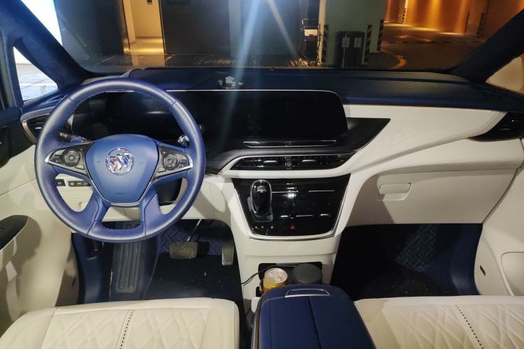 Used Buick GL8 2022 Avenir Avia Four-Seat Prestige Edition
