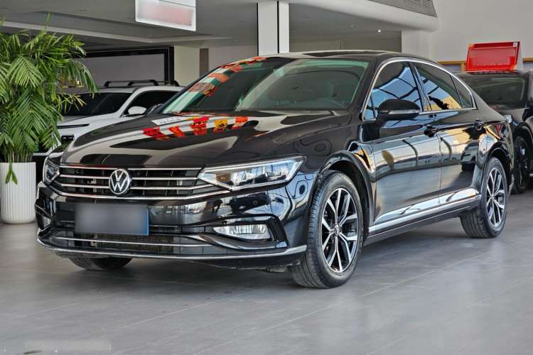 Used Volkswagen Magotan 2020 330TSI DSG Leading Model
