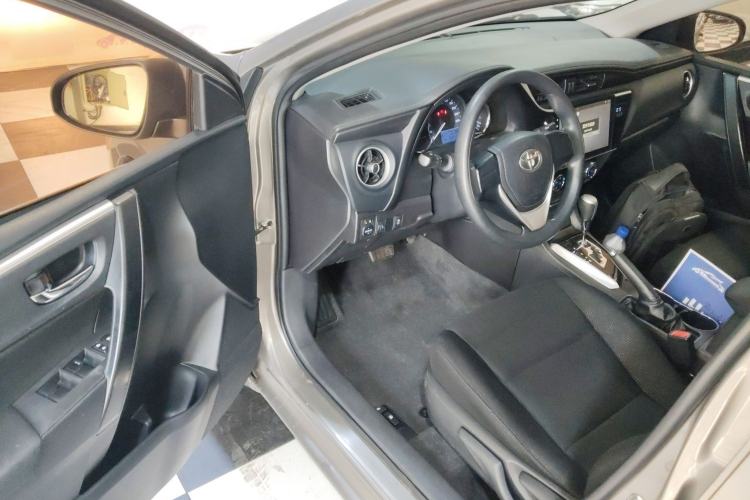 Used Toyota Corolla 2017 Revised Version 1.2T S-CVT GL
