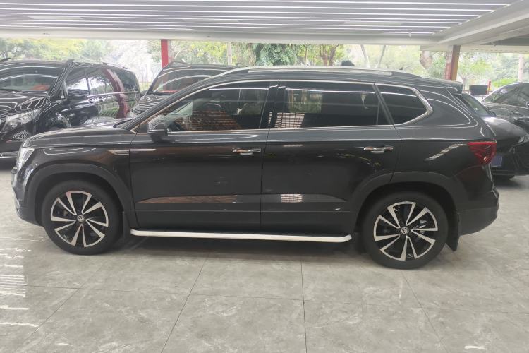 Used Volkswagen Tharu 2020 280TSI Two-Wheel Drive Luxury Edition China VI Standard
