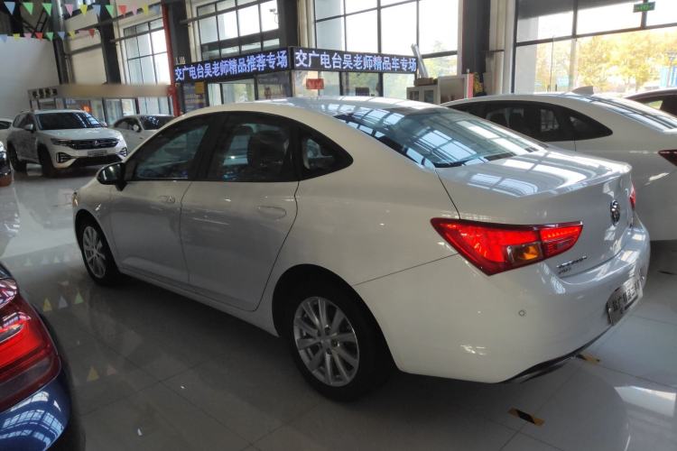 Used Buick Verano 2015 Sedan 20T Dual-Clutch Leading Model
