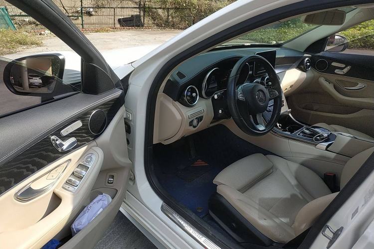 Used Mercedes-Benz C-Class 2016 C 200 L Sport Edition
