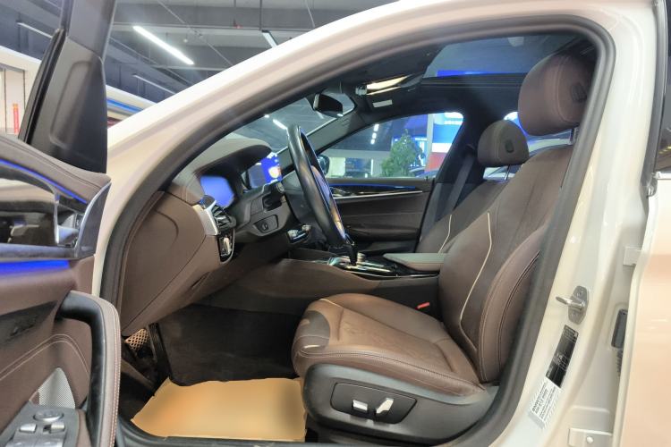 Used BMW 5 Series 2021 Facelifted 525Li M Sport Package