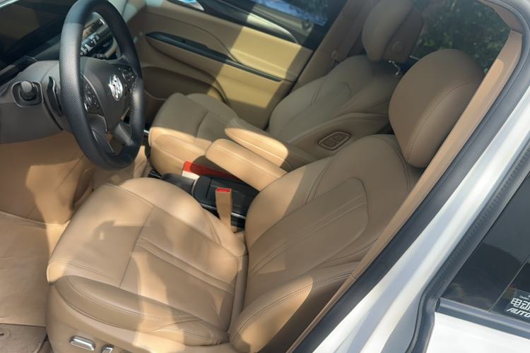 Used Buick GL8 2021 ES Land Cruiser 653T Luxury Edition
