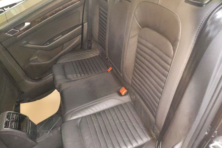 Used Volkswagen Magotan 2019 330TSI DSG Leading Model China VI Standard