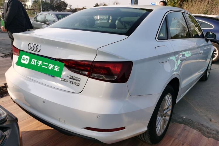 Used Audi A3 2016 Limousine 35 TFSI Ambition Edition
