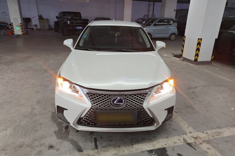 Used Lexus CT 2017 CT200h Elite Edition Solid Color China V Standard
