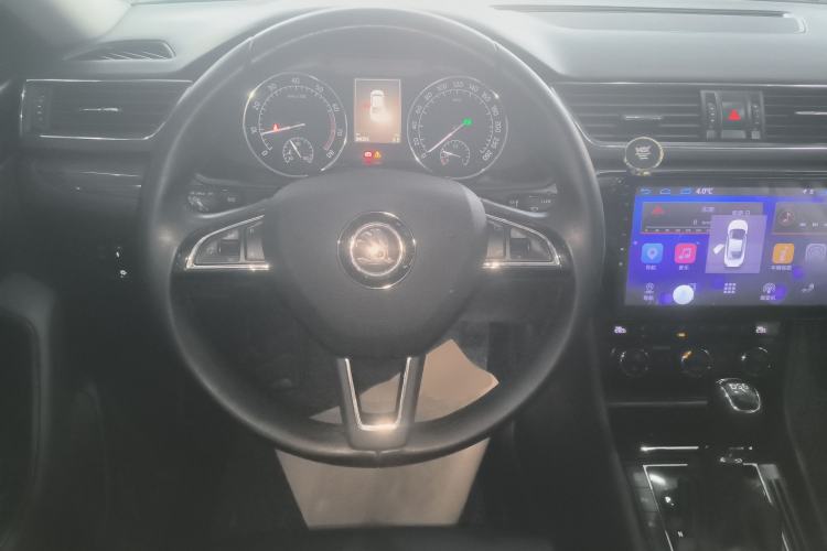 Used Skoda Superb 2016 TSI330 DSG Smart Drive Edition
