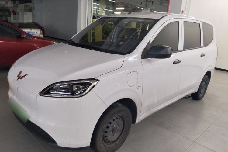 Used Wuling Hongguang New Energy 2024 All-Electric Model 300KM Practical Version