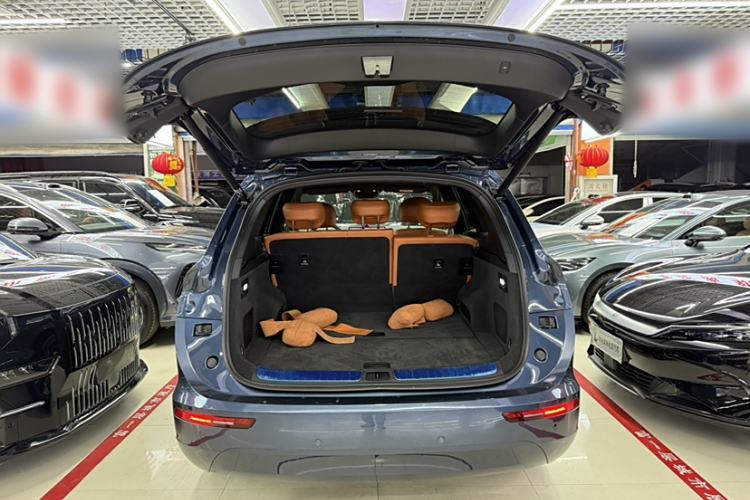 Used Hima AITO M7 2024 1.5T Intelligent Drive 4WD Ultra Version 5 Seats
