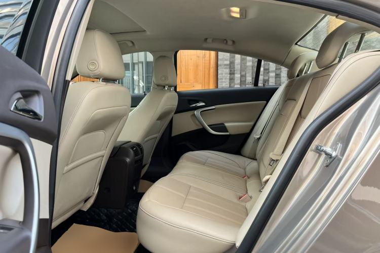 Used Buick Regal 2015 2.0L Elite Fashion Edition
