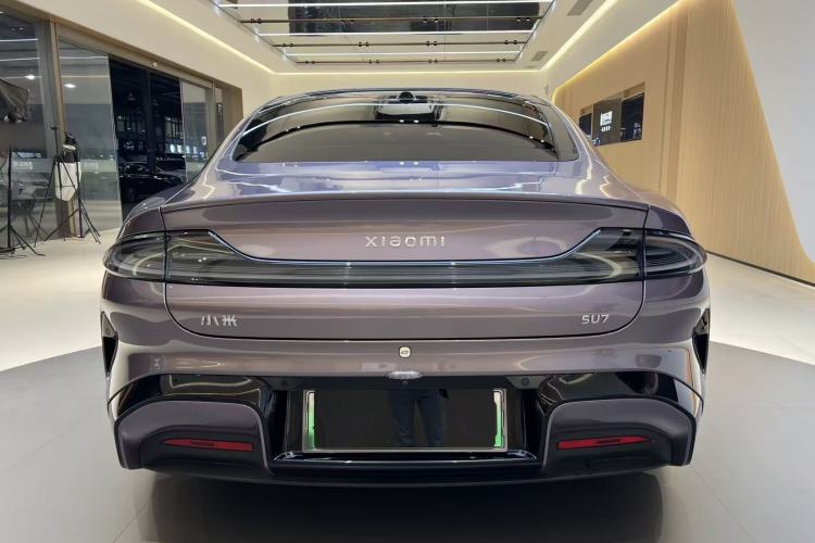 Used  SU7 2024 Rear-Drive Long-Range Intelligent Driving Version