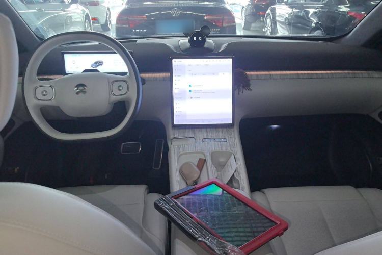 Used Nio ET7 2022 75 kWh
