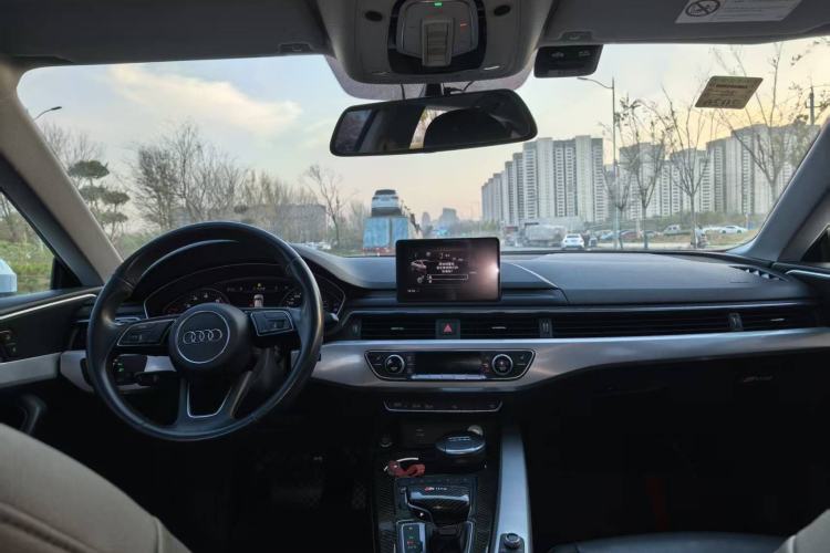 Used Audi A5 2017 Sportback 40 TFSI Fashion Model
