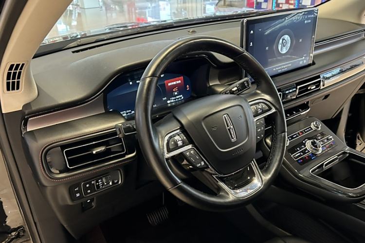 Used Lincoln Nautilus 2021 2.0T Four-Wheel-Drive California Coast Limited Edition
