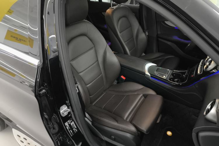 Used Mercedes-Benz GLC 2020 GLC 260 L 4MATIC Dynamic Model