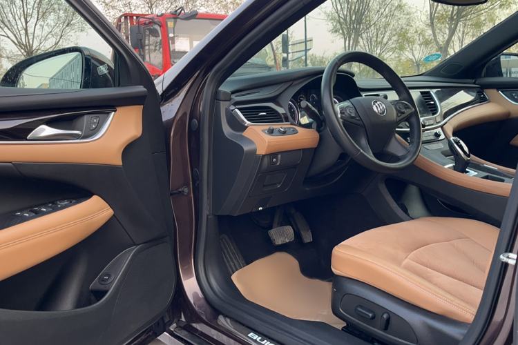 Used Buick LaCrosse 2018 28T Elite Edition
