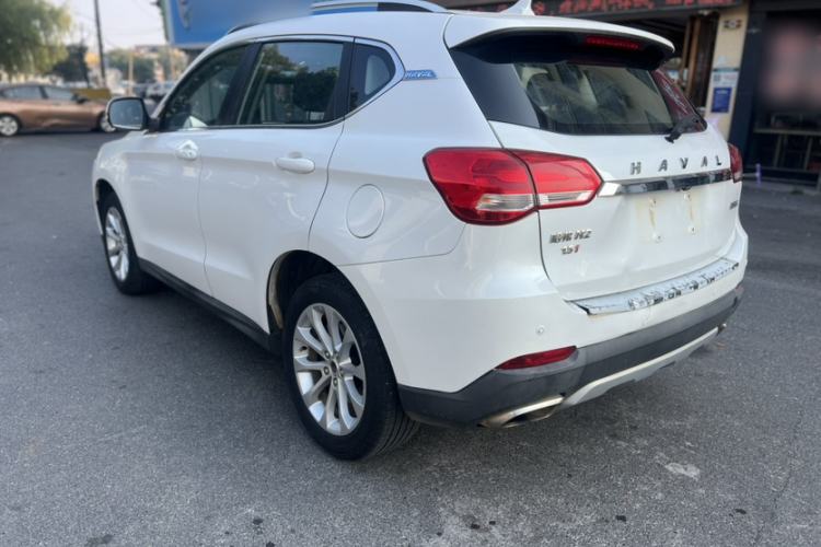 Used Haval H2 2017 Blue Label 1.5T Manual Two-Wheel Drive Elite Model