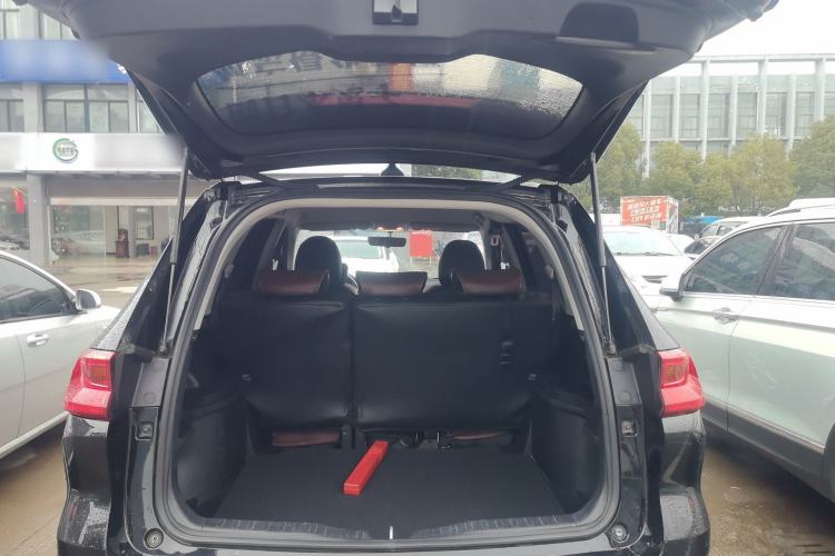 Used Haval M6 2021 PLUS 1.5T DCT Elite Smart Connectivity Model