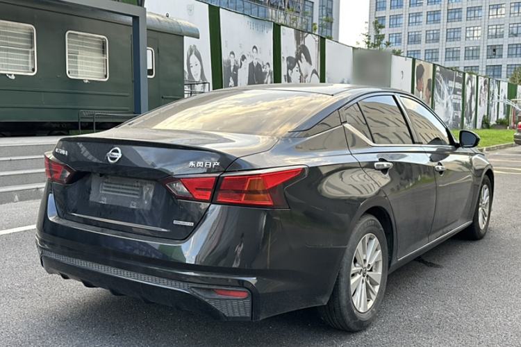 Used Nissan Teana 2021 2.0L XE Fashion Edition
