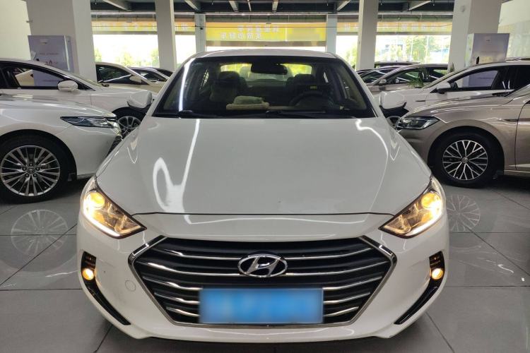 Used Hyundai Elantra 2016 1.6L Automatic ZhiXuan – Elite Version
