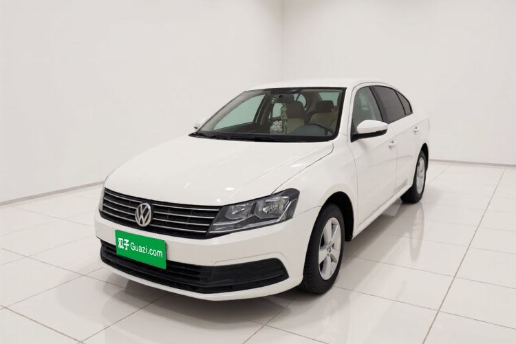 Used Volkswagen Lavida 2015 1.6L Automatic Fashion Edition