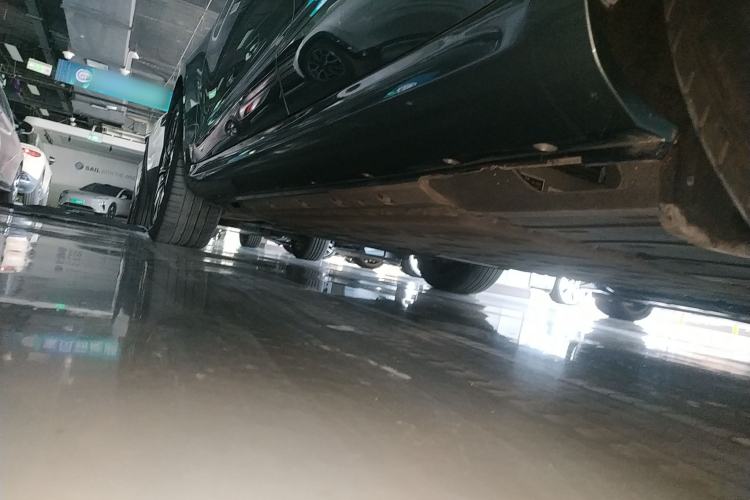 Used Hima AITO M5 2022 Extended-Range Four-Wheel Drive Performance Version
