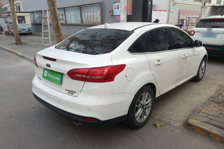 Used Ford Focus 2018 Sedan Classic EcoBoost 180 Automatic Elite Model