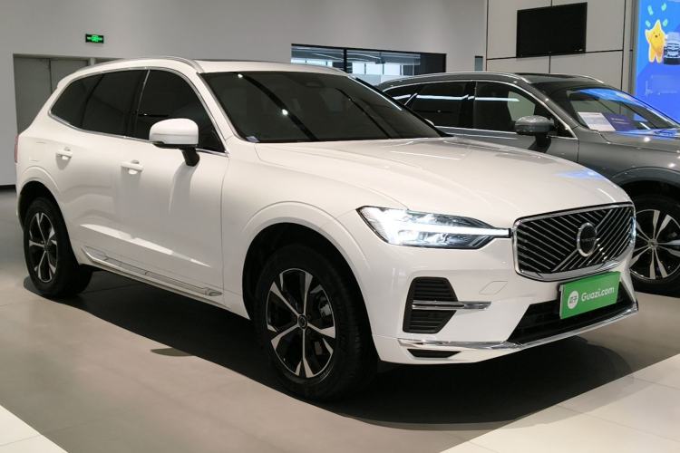 Used Volvo XC60 2026 B5 4x4 Smart Luxury Edition
