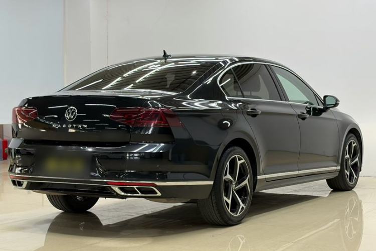 Used Volkswagen Magotan 2023 2 Million Units Limited Edition 330TSI DSG Leading Version