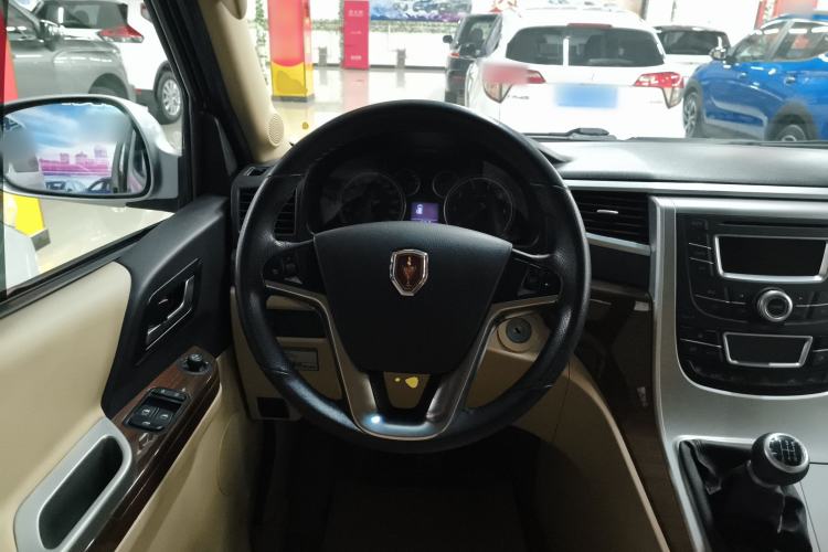 Used Jinbei Grace 2016 2.0L Classic Edition Luxury Short-Wheelbase 7-Seater
