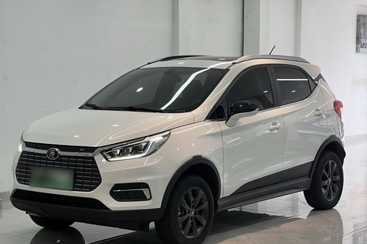 Used BYD Yuan New Energy 2019 EV360 Smart Connect Enjoyment Model
