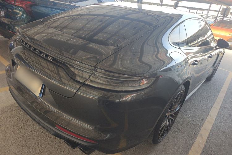 Used Porsche Panamera 2023 Facelifted Panamera 2.9T Platinum Edition