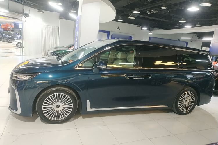 Used VOYAH Dream 2025 PHEV Four-Wheel-Drive Flagship Kunpeng Edition