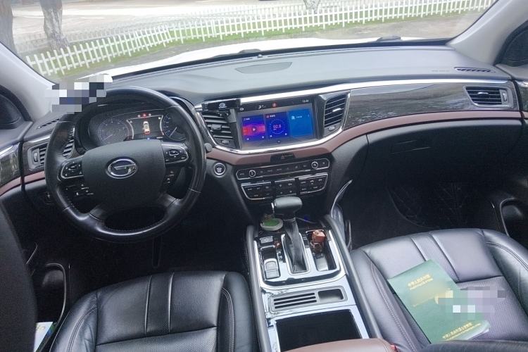 Used GAC Trumpchi GS8 2017 320T Two-Wheel Drive Luxury Edition (7 Seats)
