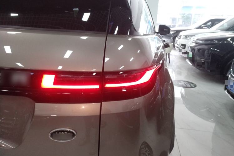 Used Land Rover Range Rover Evoque 2024 Aurora L 249 PS Glowing Limited Edition