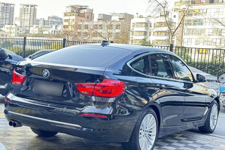 Used BMW 3 Series GT 2019 320i Luxury Design Package