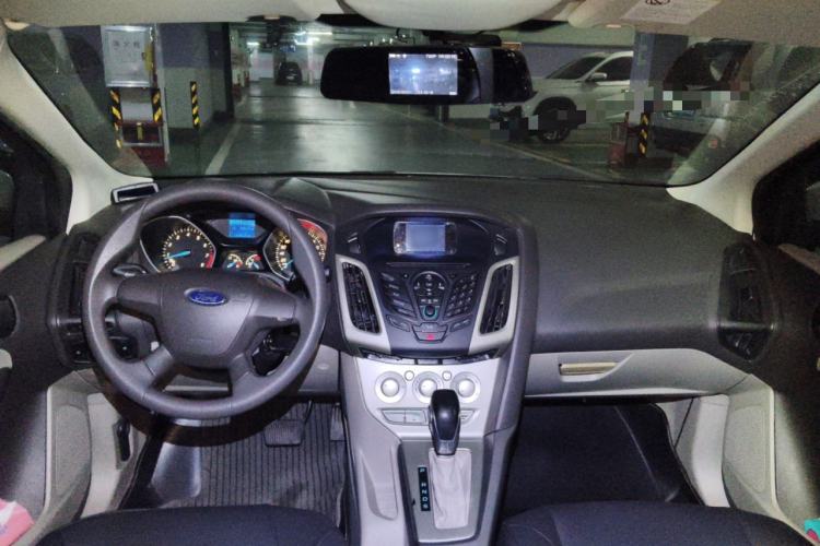 Used Ford Focus 2012 Sedan 1.6L Automatic Comfort Model
