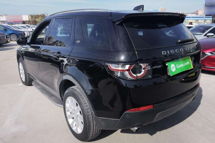 Used Land Rover Discovery Sport 2018 240 PS SE Version