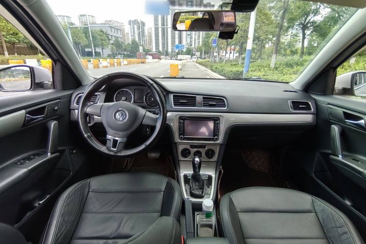 Used Volkswagen Lavida 2013 Revised Version 1.4 TSI DSG Comfort Edition
