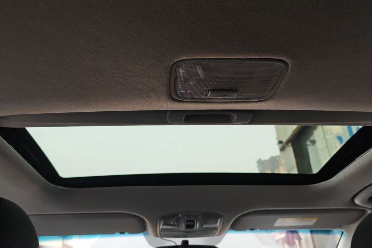 Used Hyundai Elantra 2018 1.4T Dual-Clutch Xuan Dong · Dynamic Edition
